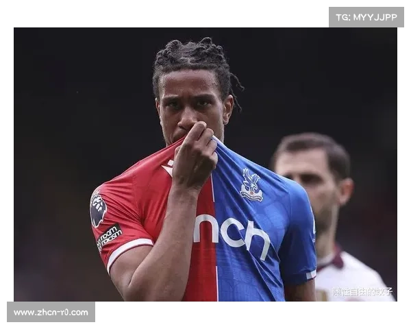 终场哨响，凯恩与奥利塞击掌相庆诠释替补席化学反应